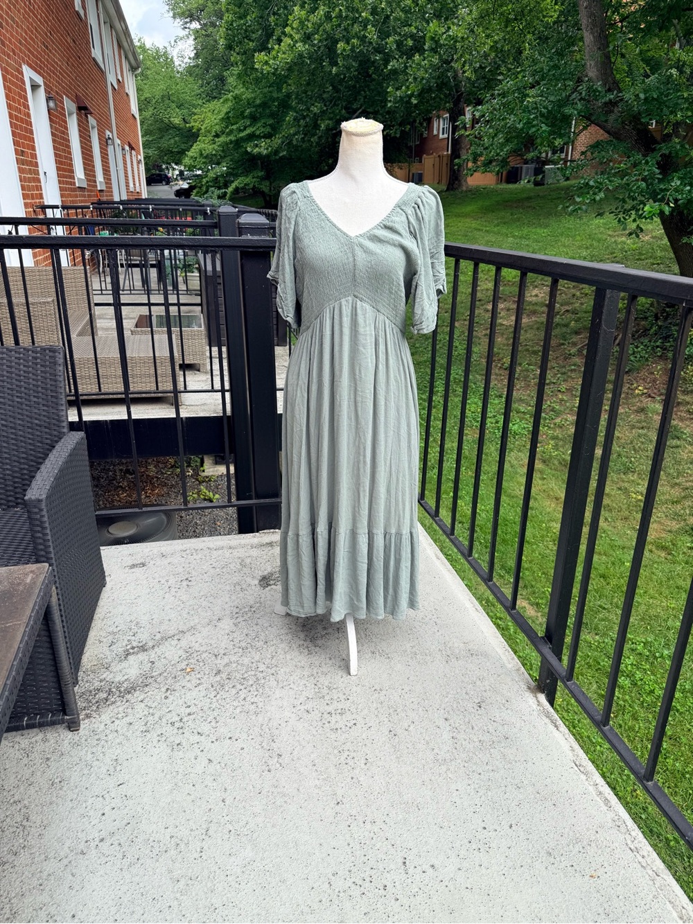 Baltic Born Dress in Sage Size XL - Picture 4 of 9